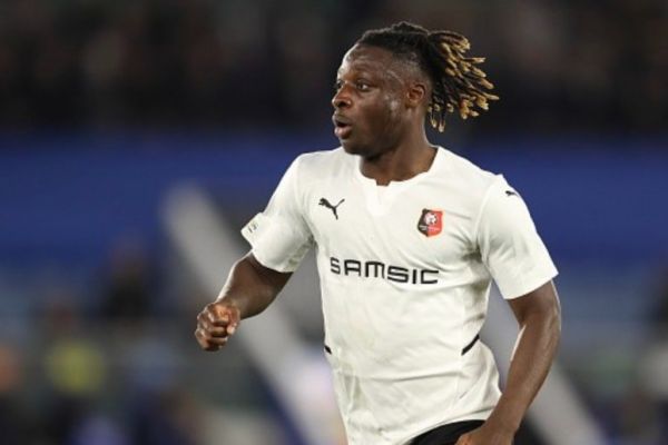  توافق منچستر سیتی با رن برای جذب وینگر 65 میلیونی