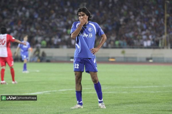  نوستالژی  سیدمهدی سیدصالحی با پیراهن استقلال در فصل ۸۹-۸۸