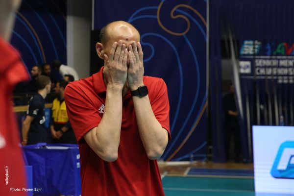 سرمربی چین ایران با کمک تماشاگران پیروز شد