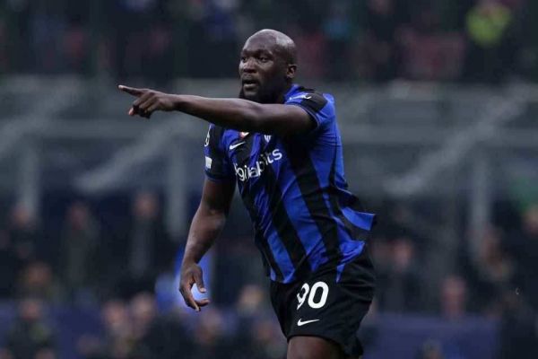 توهین نژادپرستانه علیه ستاره بلژیکی