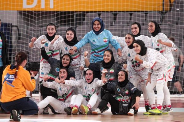 حذف فوتساليست هاى دختر ايران از فستيوال دانشجويان روسيه