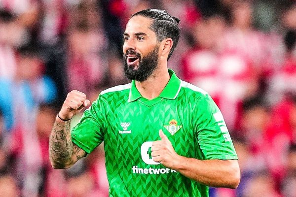 گلزنی ستاره سابق رئال مادرید در شب کامبک خوردن رئال بتیس