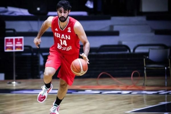  ارسلان کاظمی پس از بازی با فرانسه راهی بیمارستان شد