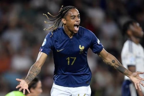 رسمی؛ رونمایی از دهمین خرید تابستانی پیاسجی