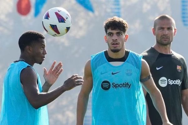  توافق وینگر بارسلونا با بتیس