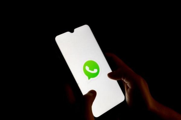  پیشنهاد 40 میلیون پوندی که از طریق واتس اپ به فارست فرستاده شد