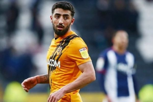 هال سیتی در حضور 6 دقیقهای صیادمنش به پیروزی رسید