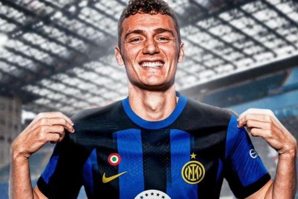  نظر سرمربی فرانسه راجع به انتقال مدافع بایرن مونیخ به اینتر