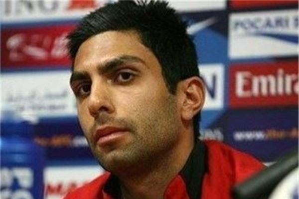 حمله با چاقو به بازیکن اسبق پرسپولیس؛ گردنبندش را زدند گوشی اش را نه