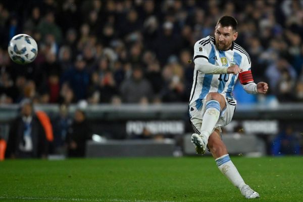  برابری مسی با دیوید بکام؛ فقط یک گل کاشته تا رونالدینیو