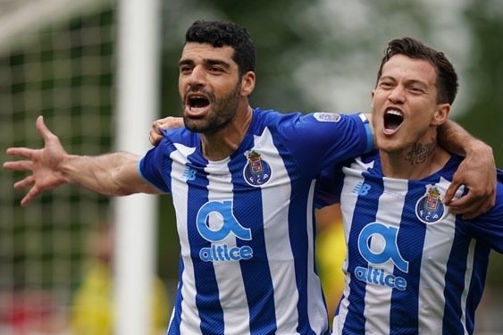  رئیس باشگاه پورتو چگونه راضی به انتقال اوتاویو شد