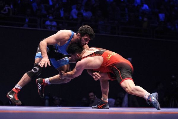 اعلام زمان برگزاری لیگ برتر کشتی آزاد و فرنگی