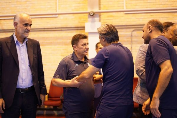  گزارش تصویری  حضور سرمربی تیم ملی فوتبال در اردوی تیم ملی فوتسال