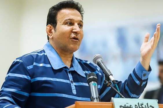  خاص ترین عکس از پولدارترین هوادار پرسپولیس