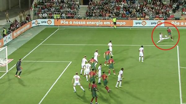 عکس؛ پاسگل دیدنی برونو فرناندز که جشنواره گل پرتغال را شروع کرد