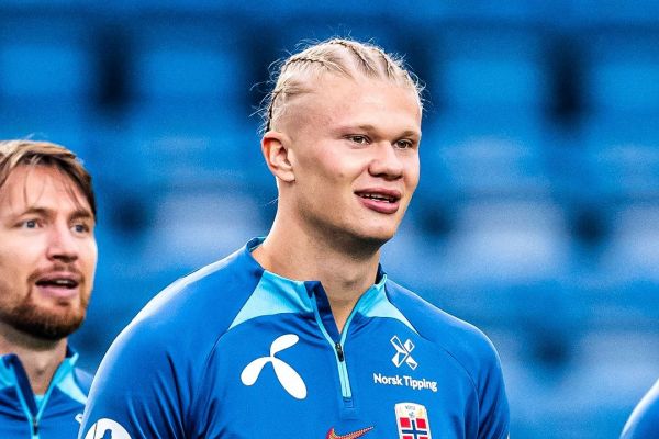  عکس؛ ارلینگ هالند و مدل موی جدیدش در تمرینات نروژ