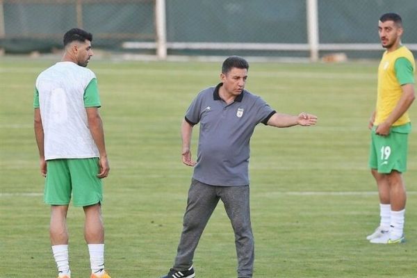 احمدزاده در نقش منتقد جدید قلعهنویی