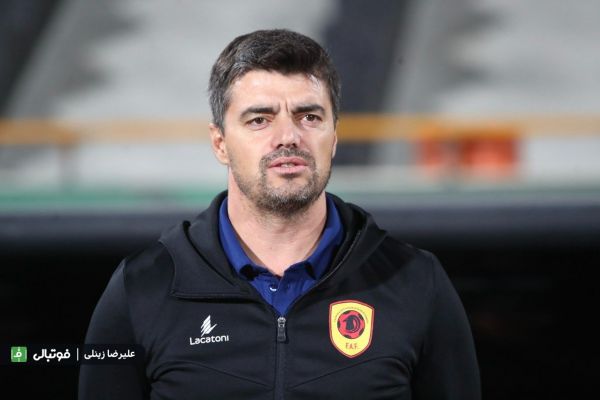 گونسالوس ایران در کلاس جهانی بازی می کند بازیکنان زیادی را به دلایل مختلف از دست دادیم