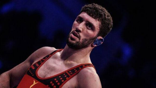  اتحادیه جهانی کشتی و تکذیب خط خوردن سیداکوف از مسابقات جهانی