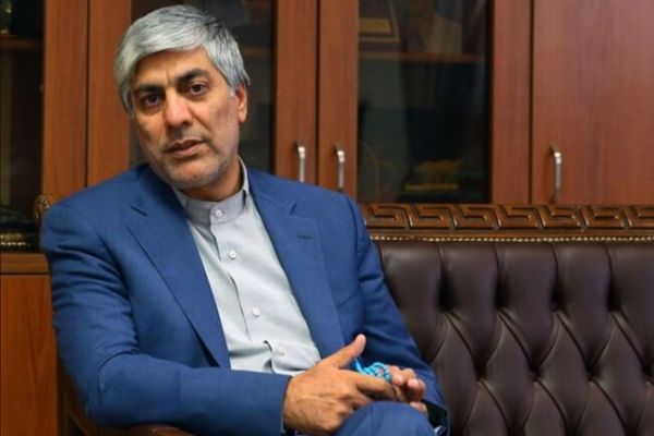 بازدید وزیر ورزش و جوانان از روند آمادهسازی و بازسازی استادیوم آزادی