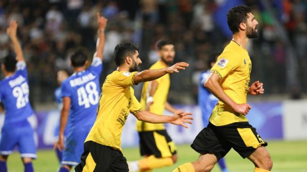 نیروی هوایی دو - سپاهان دو حمله نیروی هوایی عراق به دو امتیاز سپاهان یک تساوی که می توانست برد باشد