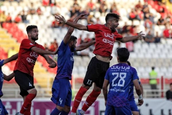 هوادار - تراکتور؛ دبل خمز یا هتتریک فکری