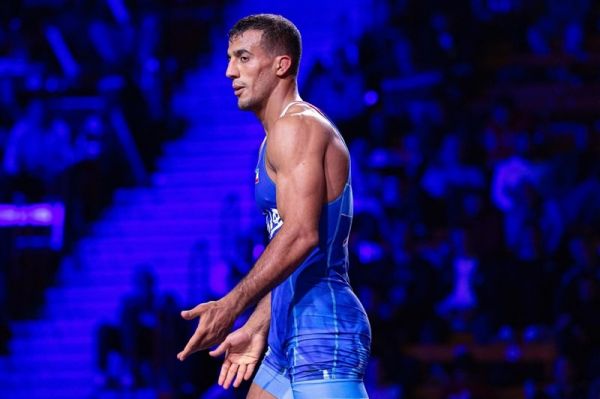  کشتی فرنگی قهرمانی جهان؛ پیروزی گرایی مقابل حریف روس در اولین دیدار