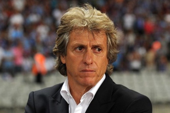 احتمال اخراج سرمربی الهلال پرستاره قبل از بازی با نساجی