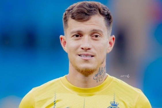 همبازی سابق طارمی مقابل پرسپولیس مصدوم شد