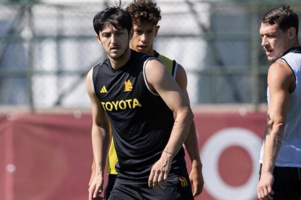 اعلام دستمزد بازیکنان رم در فصل جدید آزمون با 2 6 میلیون یورو دستمزد