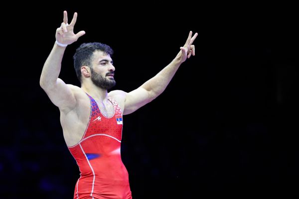 مدال برنز کشتی فرنگی جهان بر سینه علی ارسلان