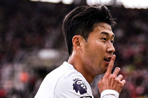 تساوی آرسنال و تاتنهام در دربی شمال لندن باخت خانگی چلسی و برد شیرین لیورپول