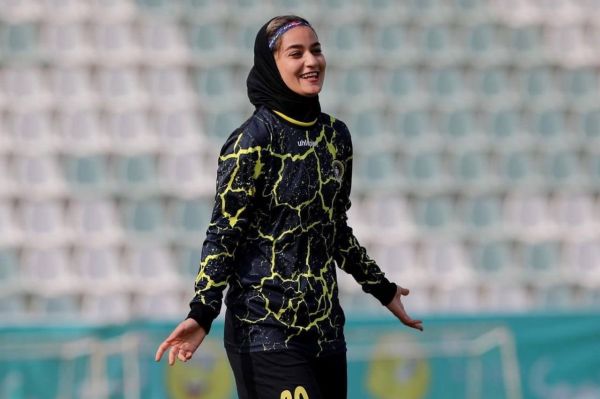 به مناسبت پيوستن هاجر دباغى به ليگ هند مگر هند فوتبال دارد