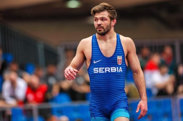  آیا صربستانی‌ها باز هم بدون وزن‌کشی کشتی گرفتند