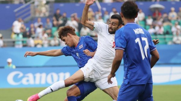 درسهای ارسلان برای مهاجمان جوان تیم امید؛ این شکلی پِرِس میکنند