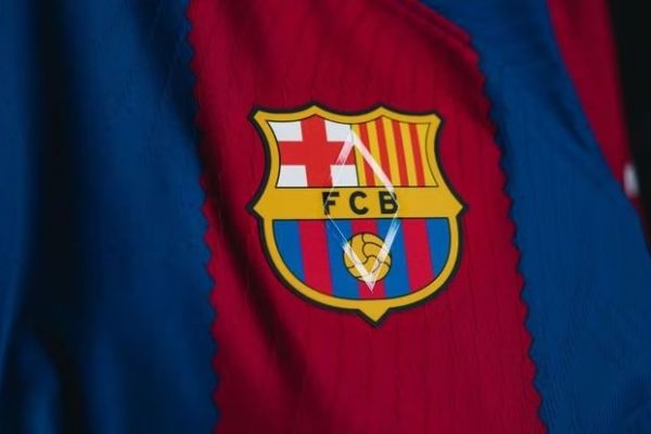 بارسلونا به پرداخت رشوه به داوران متهم شد