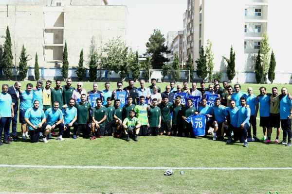  حضور تعدادی از پیشکسوتان در تمرین امروز استقلال