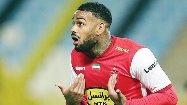 باز هم لوکادیا و پرسپولیس؛ بازگشت مهاجمِ فراری چقدر امکانپذیر است