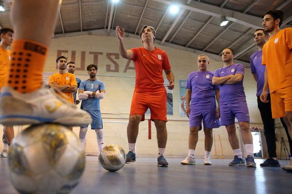  شمسایی  با ۱۴بازیکن راهی قرقیزستان می‌شویم  همه تیم‌ها را به چشم برزیل می‌بینیم