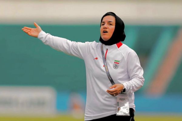  مريم جهان نجاتى و يك تصميم مهم