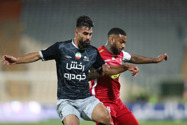  مدافع تراکتور غایب دیدار مقابل آلومینیوم اراک