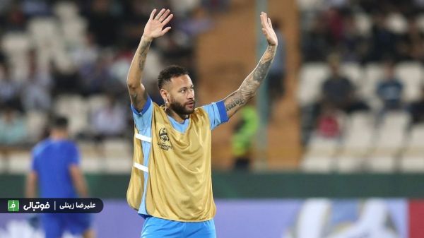 بحث درباره رفتار فوقستارهها در ایران؛ نیمار خاکیتر از رونالدو بود