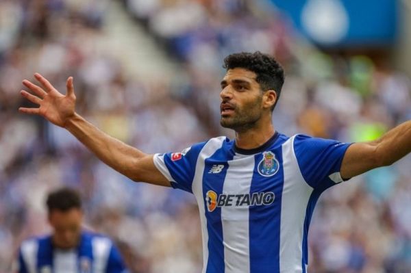 رویارویی طارمی و بارسلونا؛ الماس بوشهری خط دفاعی یک غول اروپایی دیگر را به آتش میکشد