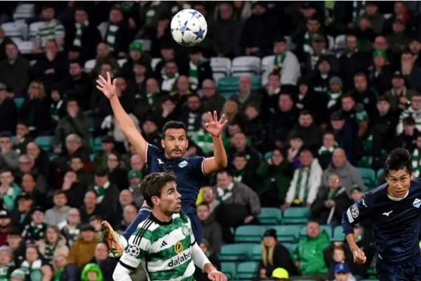  واکنش ستاره اسبق بارسلونا به زدن گل لحظه آخری برای لاتزیو