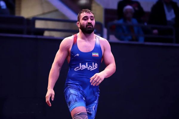 مجتبی گلیج نقرهای شد