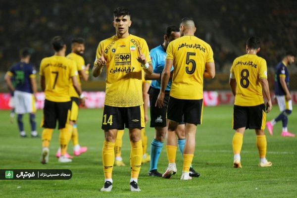 گزارش تصویری سپاهان چهار - صنعت نفت آبادان یک