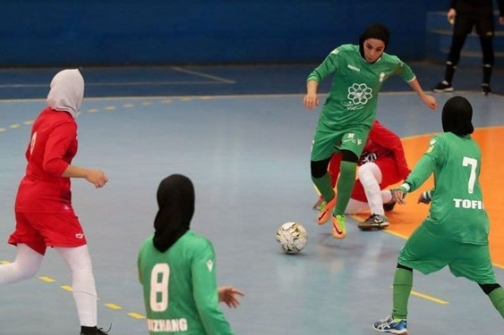 بانوان، سوپر لیگ فوتسال را جدی نگرفتند +تصویر نامه