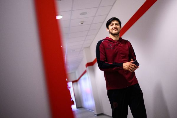 مصدومیت دیبالا بهترین زمان برای رسیدن سردار به ترکیب ثابت رم