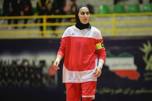 نسترن مقيمى در تور آبادانى ها