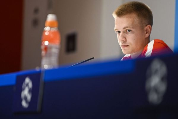 رقابت بارسلونا با منچستریونایتد و آرسنال بر سر هافبک 18 ساله